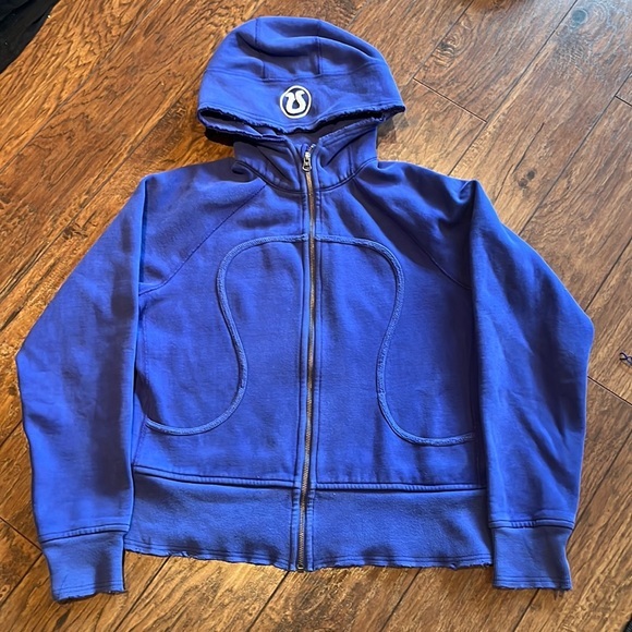 Sweaters - Lululemon Vintage Scuba size 10